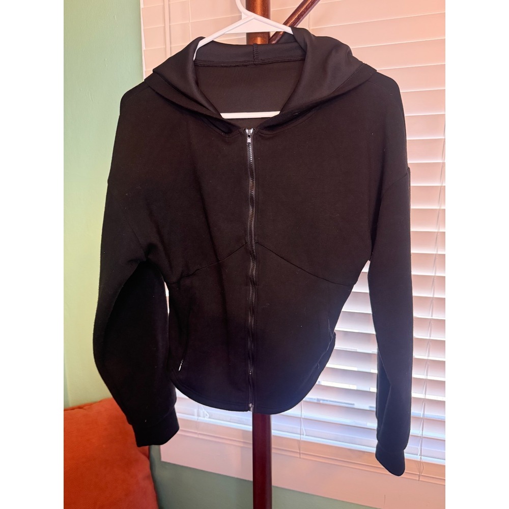 Lululemon Jacket Womens Black Hooded Full Zip Athletic Yoga Running Zip Pockets